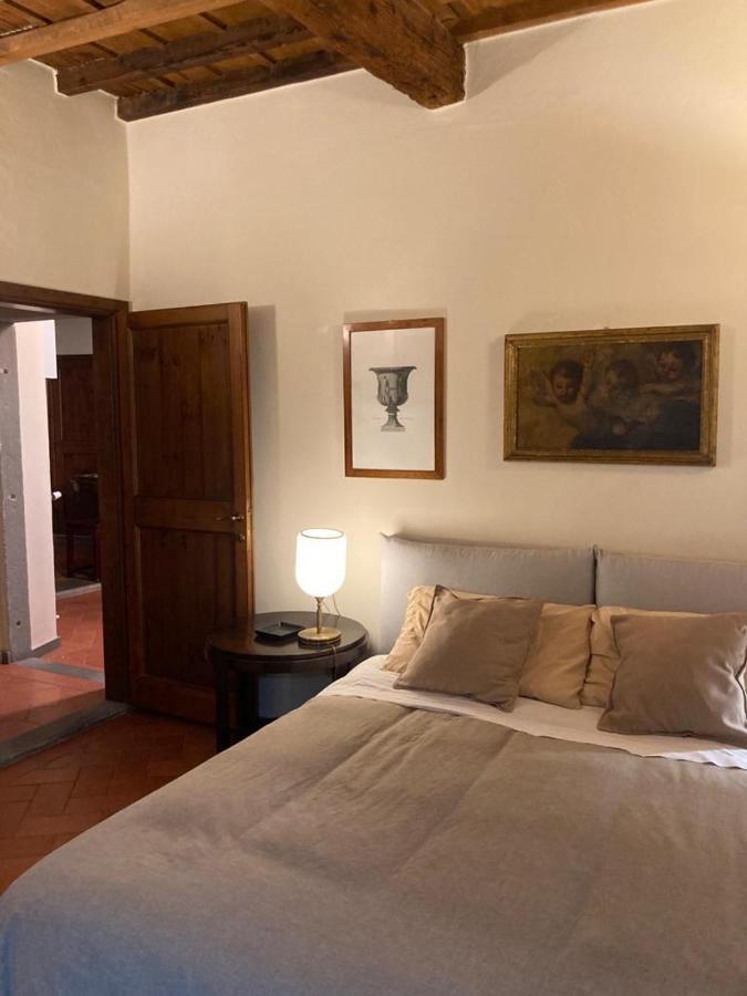 And Quiet Florencia